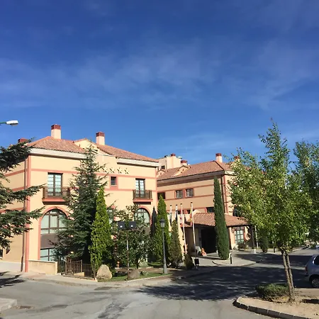 酒店 塞戈维亚瓜达拉马山脉酒店