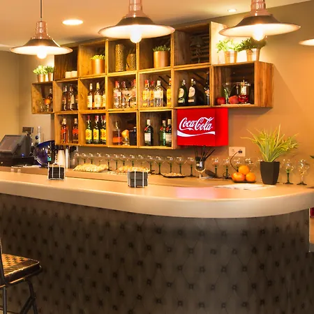 塞戈维亚瓜达拉马山脉酒店 酒店 Los Ángeles de San Rafael
