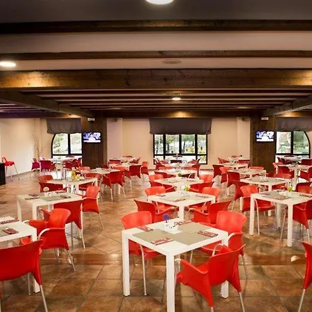 塞戈维亚瓜达拉马山脉酒店 Los Ángeles de San Rafael