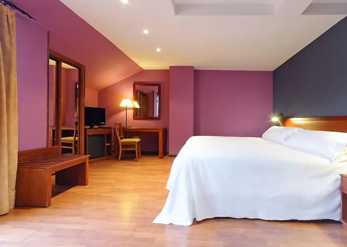 Hotel Segovia Sierra De Guadarrama 4*